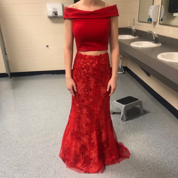 Prom Dress - Picture 2 of 2